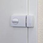 Ajtózár rászegző gombos Abus  2110W fehér